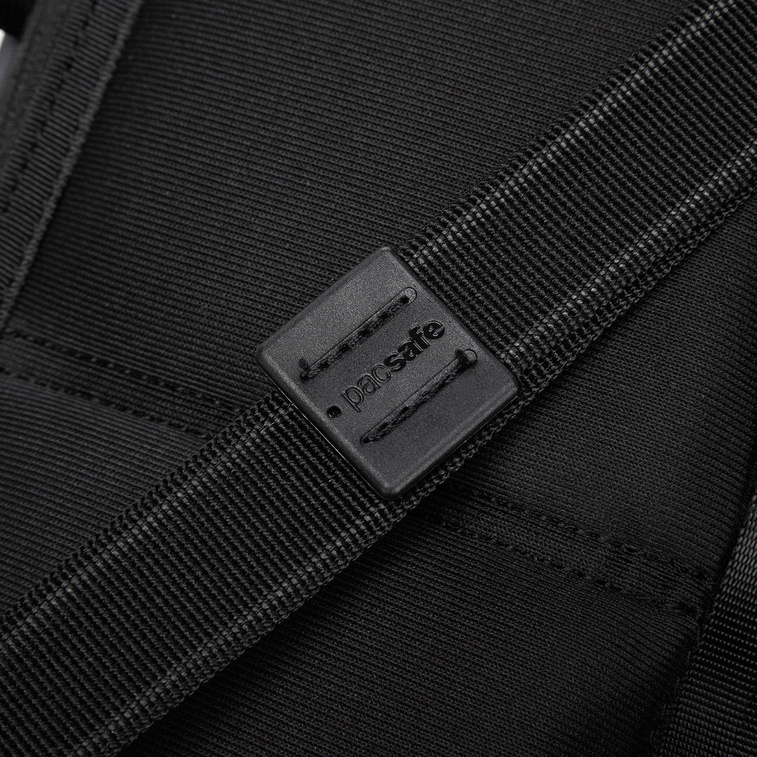 Pacsafe® V anti-theft commuter backpack (Fits 13" / 16" Laptop) - Image 34