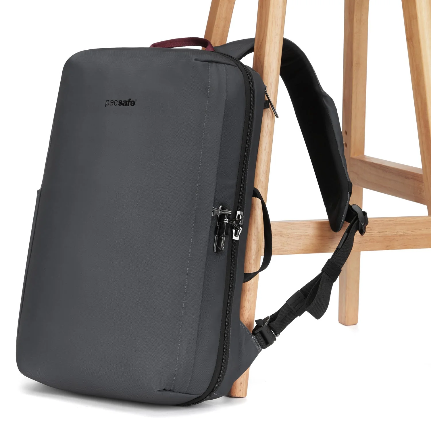 Pacsafe® V anti-theft commuter backpack (Fits 13" / 16" Laptop) - Image 41
