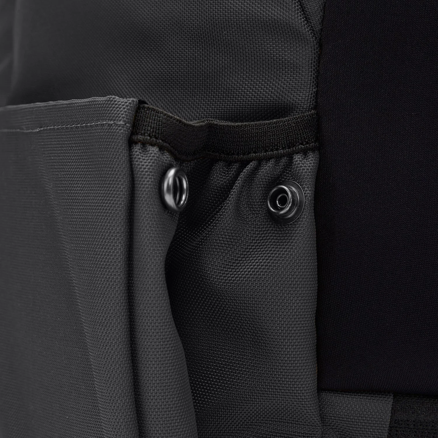 Pacsafe® X 25L anti-theft backpack - Image 11