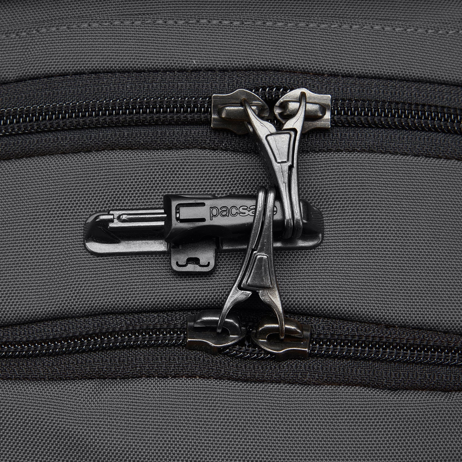 Pacsafe® X 25L anti-theft backpack - Image 7