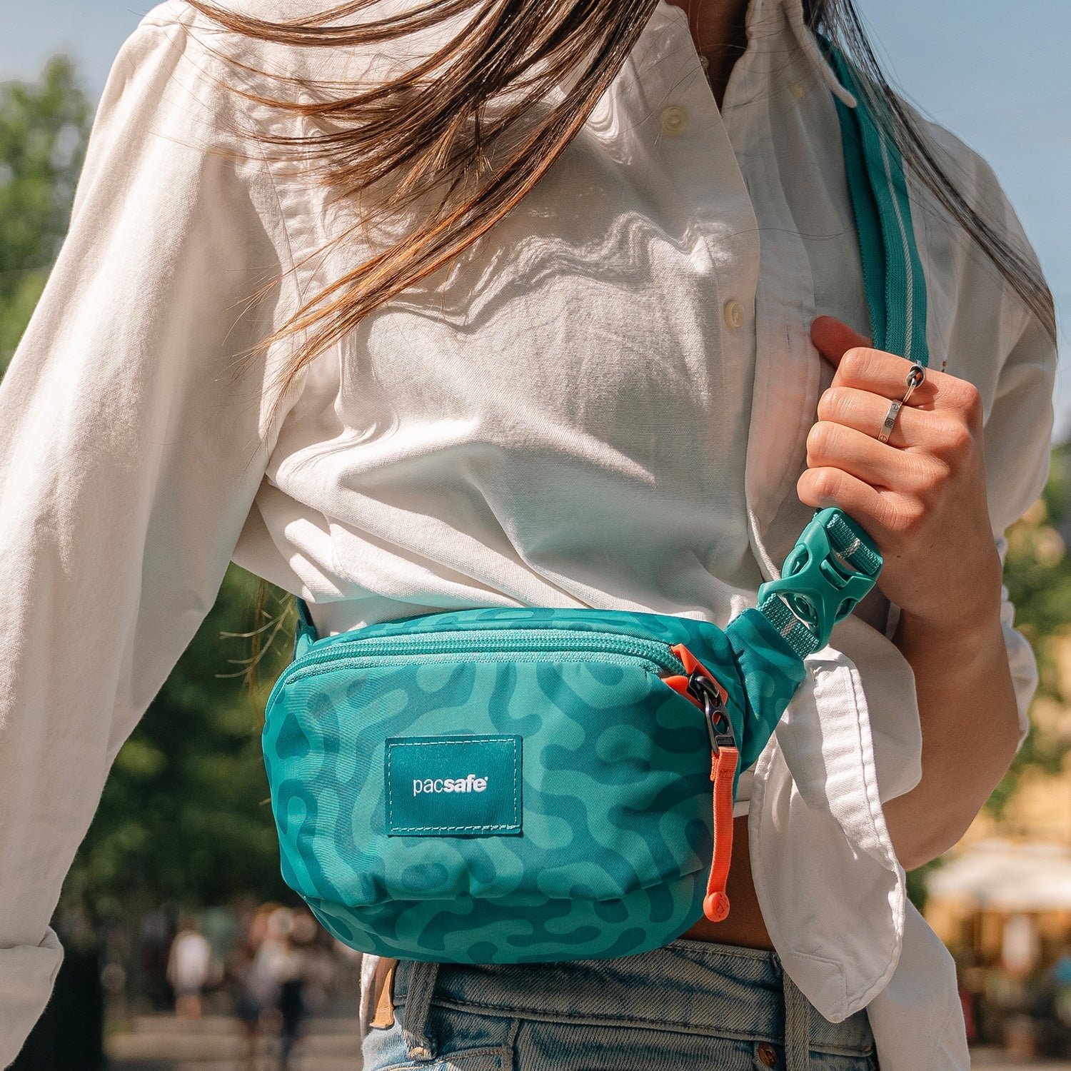 Pacsafe® GO Anti-Theft Micro Sling - Image 2