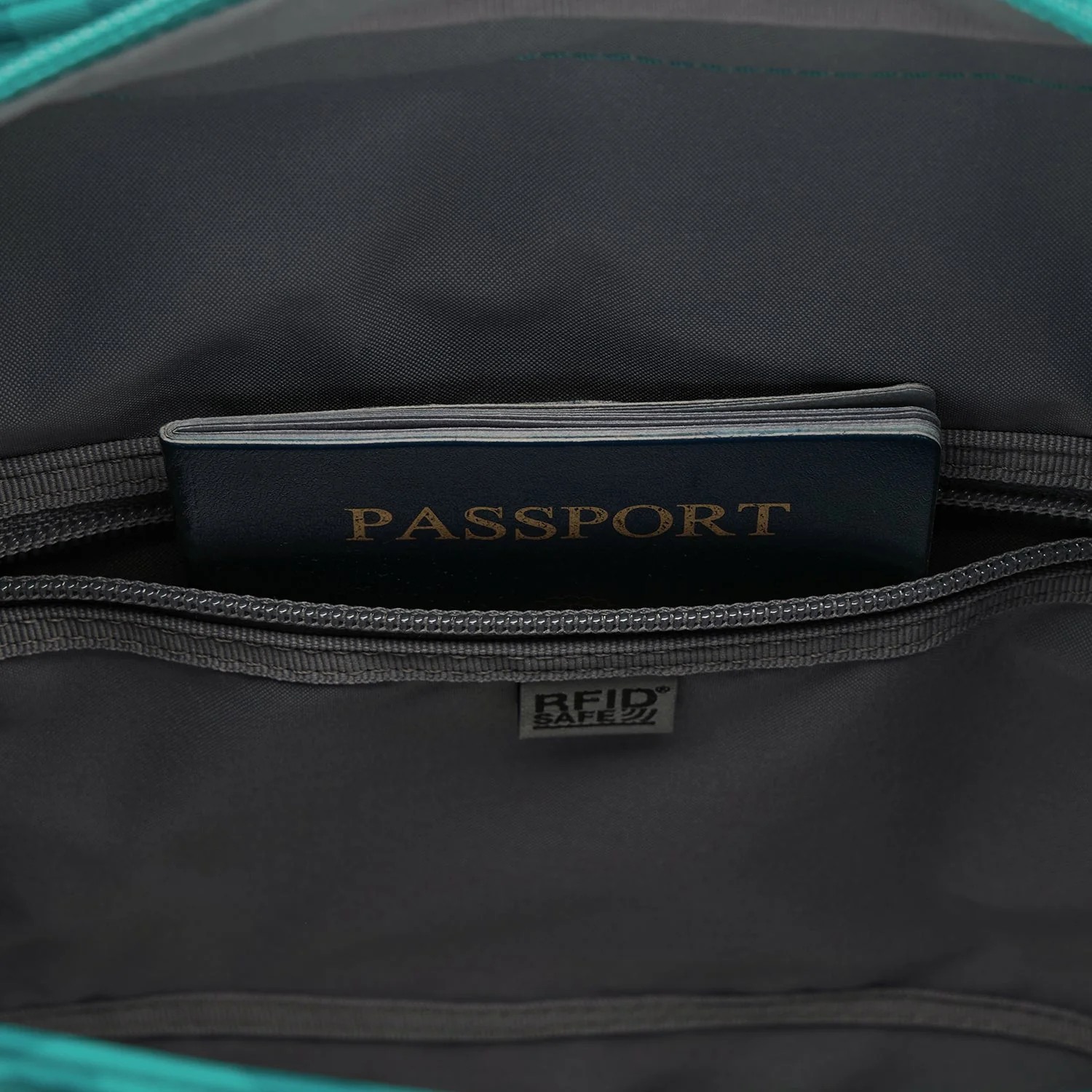 Pacsafe® GO Anti-Theft Totepack - Image 23
