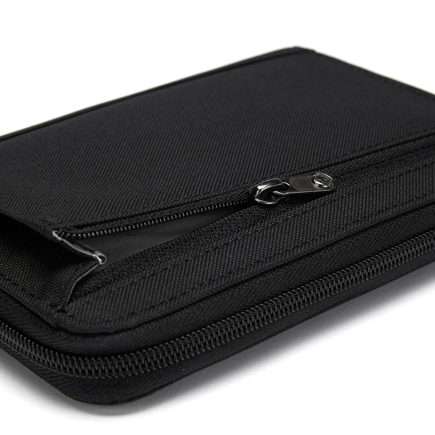 Pacsafe® RFIDsafe™ RFID blocking compact travel organizer - Image 30
