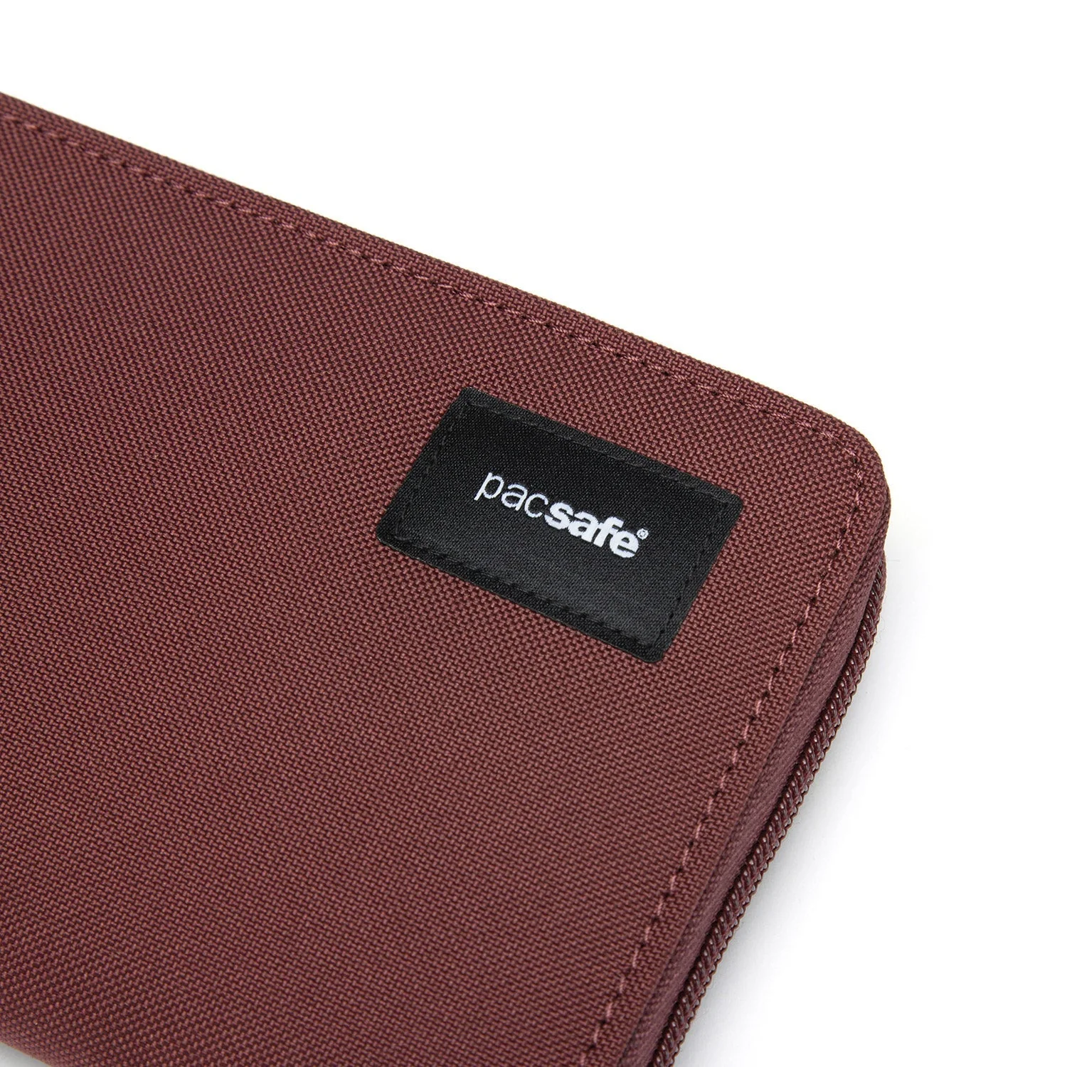 Pacsafe® RFIDsafe™ RFID blocking continental wallet - Image 19