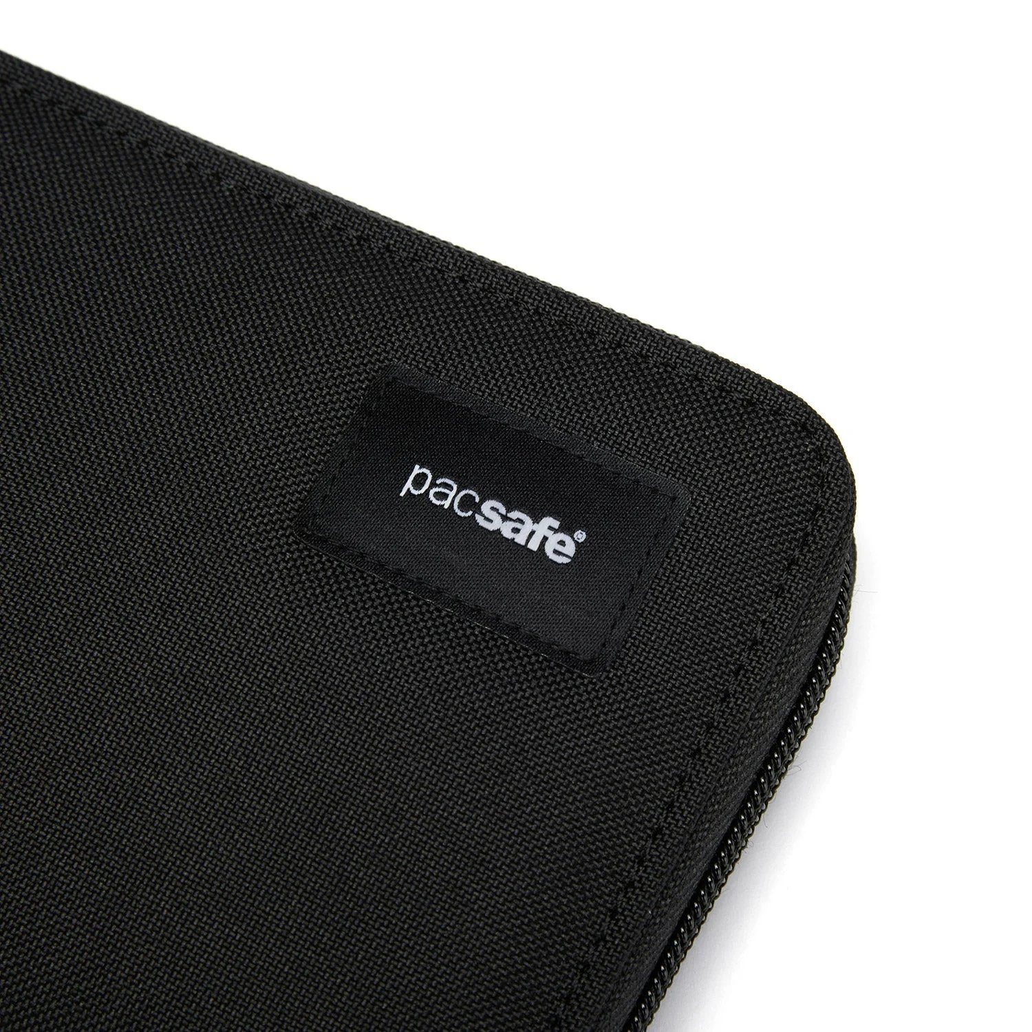 Pacsafe® RFIDsafe™ RFID blocking continental wallet - Image 41
