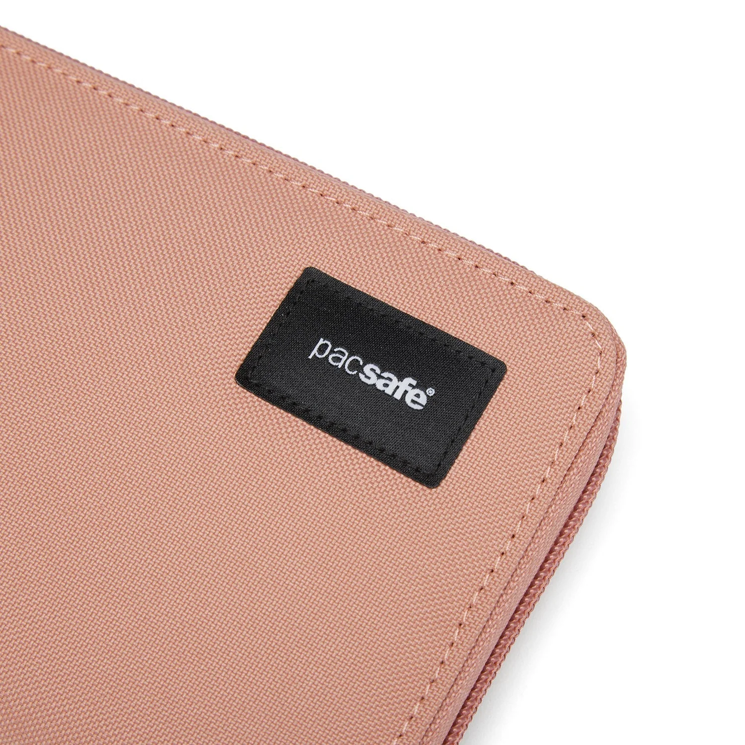 Pacsafe® RFIDsafe™ RFID blocking continental wallet - Image 8