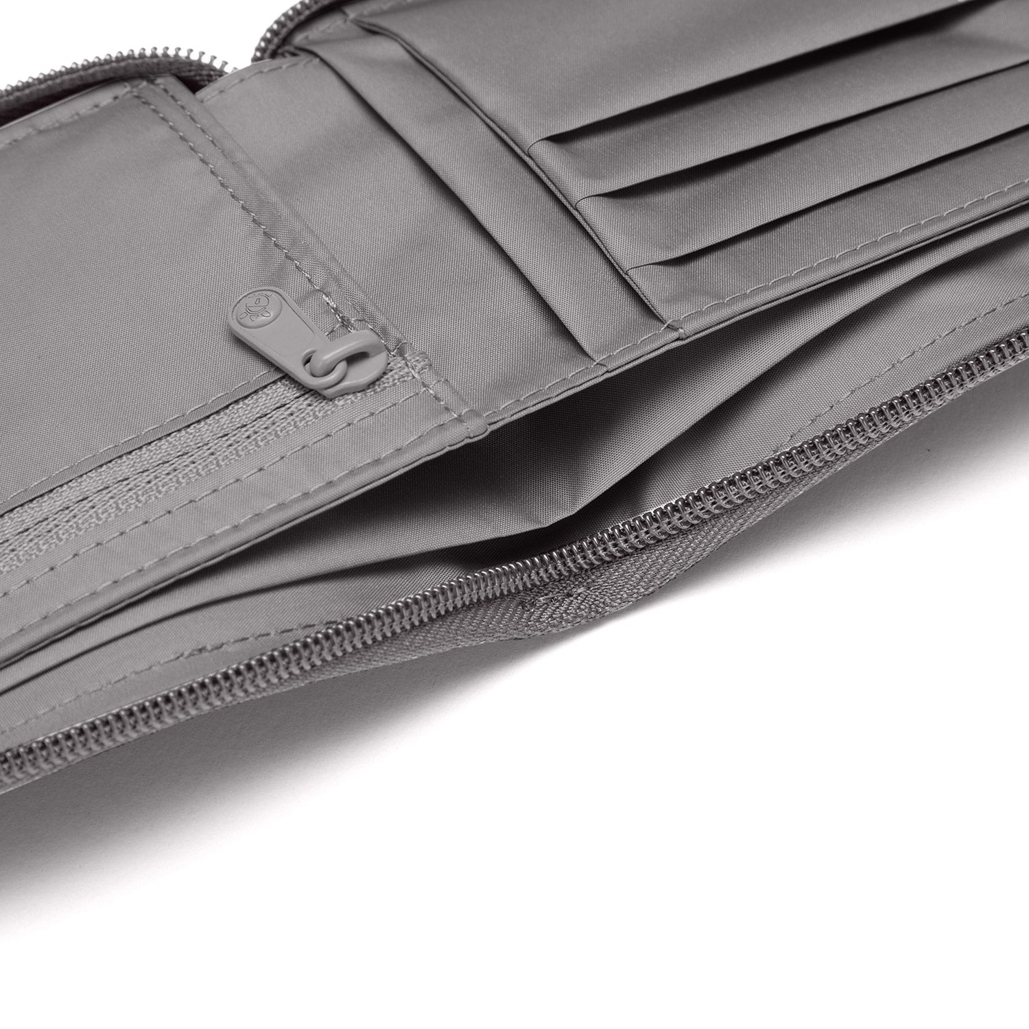 Pacsafe® RFIDsafe™ RFID blocking zip around wallet - Image 11