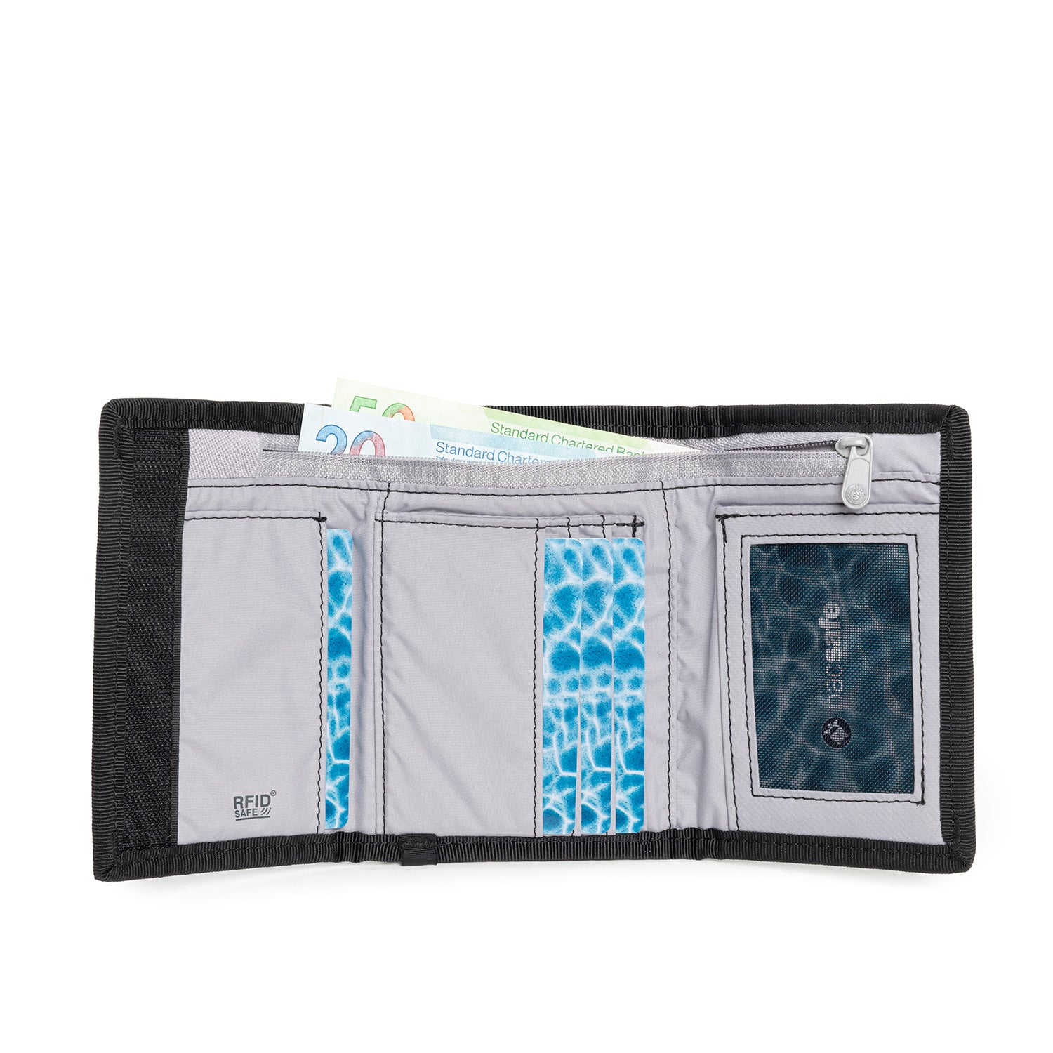 Pacsafe® RFIDsafe™ Z50 RFID blocking trifold wallet - Image 2