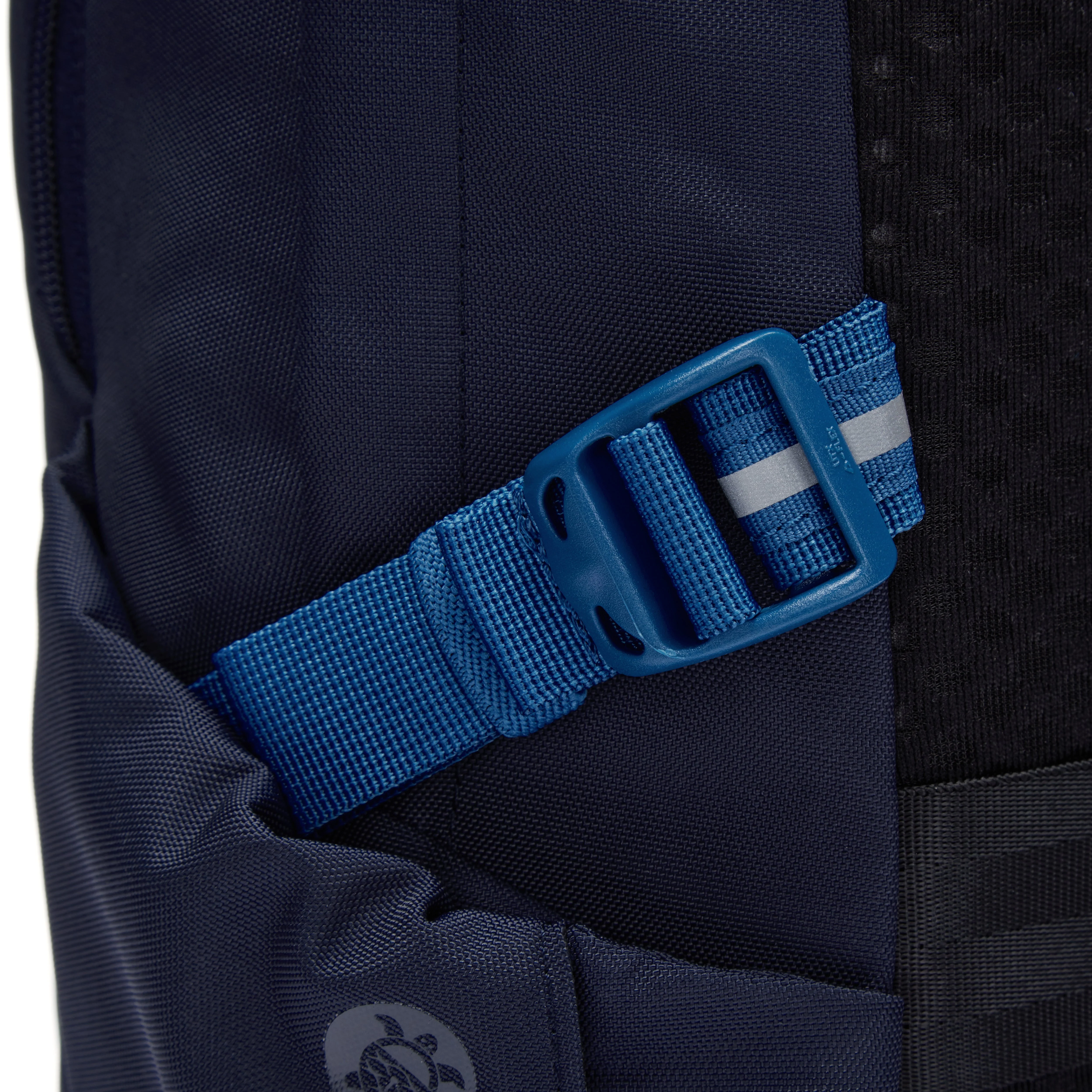 Pacsafe® V 24L Anti-Theft Active Backpack - Image 44